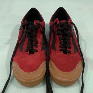 Vans ultra Cush, professional bmx shoe, red,Size 9 men’s, brand new condition.